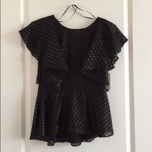 Mettalic chiffon jacquard top w/flirt ruffles